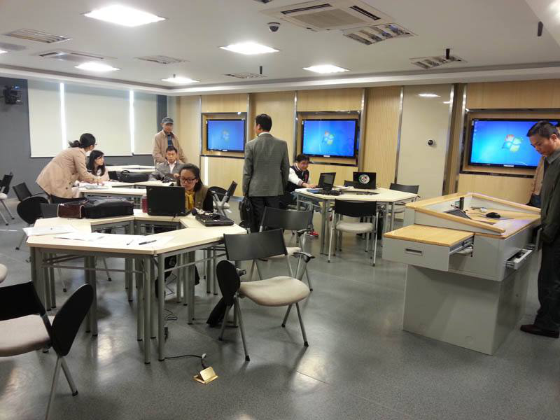 無(wú)線投影,投屏,投屏軟件,airplay,miracast,無(wú)線投影設(shè)備,多屏互動(dòng),無(wú)線傳輸,電腦投屏到電視,無(wú)線網(wǎng)絡(luò)接收器,蘋(píng)果投屏,手機(jī)投屏電腦,電腦投屏到電視,網(wǎng)絡(luò)視頻會(huì)議,電視投屏,無(wú)紙化會(huì)議系統(tǒng),一鍵投影,手機(jī)投屏,翻轉(zhuǎn)課堂,網(wǎng)絡(luò)視頻會(huì)議,手機(jī)投影