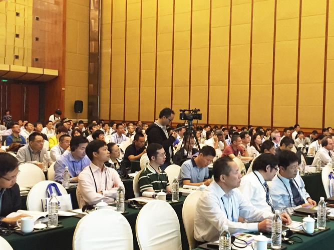 廣州大學智能電子會議系統設計 創新的全數字會議系統