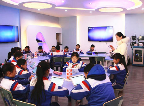 未來教室讓教學“動”起來